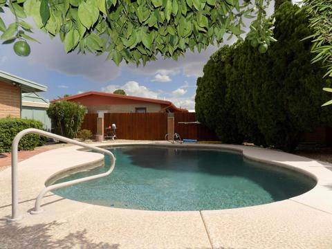 8920 E Maple Leaf Dr, Tucson, AZ 85710 photo 23