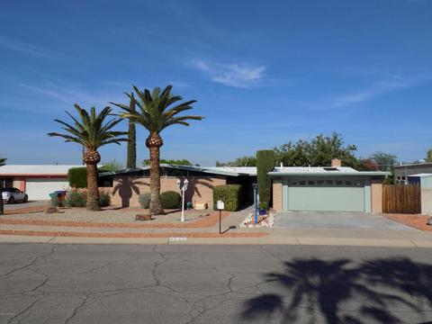 8920 E Maple Leaf Dr, Tucson, AZ 85710 photo 1
