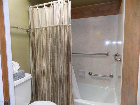 8920 E Maple Leaf Dr, Tucson, AZ 85710 photo 13