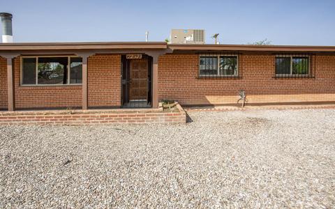 7252 E Beverly Dr, Tucson, AZ 85710 photo 4