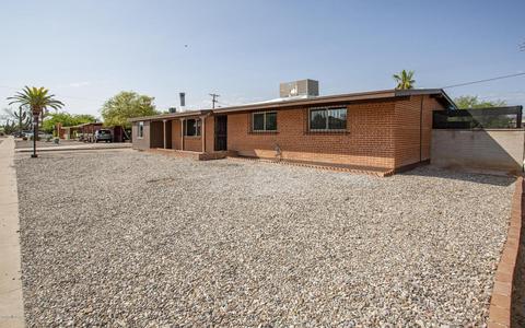 7252 E Beverly Dr, Tucson, AZ 85710 photo 3