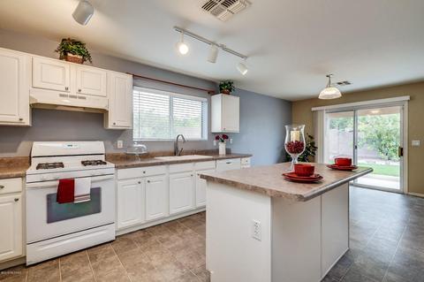 13690 E Shadow Pines Ln, Vail, AZ 85641 photo 11
