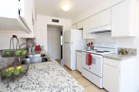 7225 E Stella Rd, Tucson, AZ 85730 photo 2