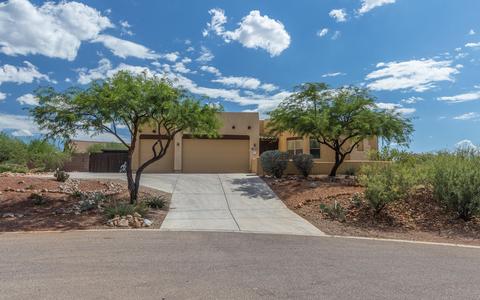9464 E Blue Hills Ct, Vail, AZ 85641 photo 1