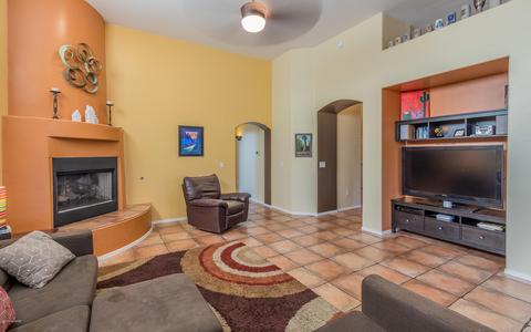 9464 E Blue Hills Ct, Vail, AZ 85641 photo 11