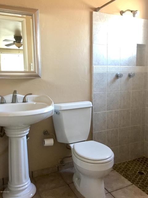 8117 E 4th Pl, Tucson, AZ 85710 photo 16