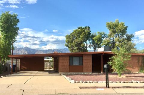 8117 E 4th Pl, Tucson, AZ 85710 photo 3