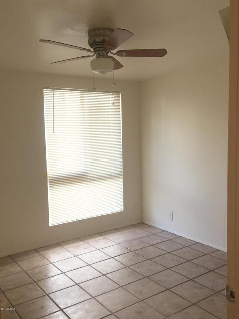 8117 E 4th Pl, Tucson, AZ 85710 photo 11