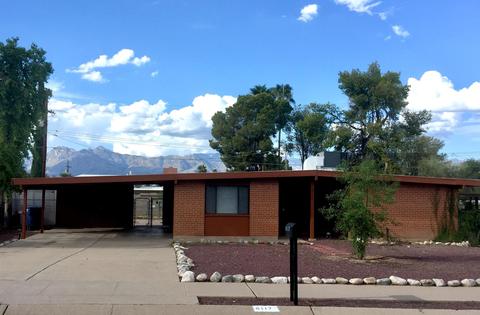 8117 E 4th Pl, Tucson, AZ 85710 photo 2
