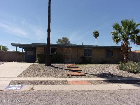 7826 E Silver Beech Dr, Tucson, AZ 85730 photo 1