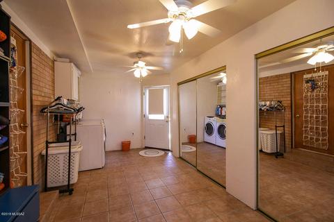 8231 E 3rd Pl, Tucson, AZ 85710 photo 9