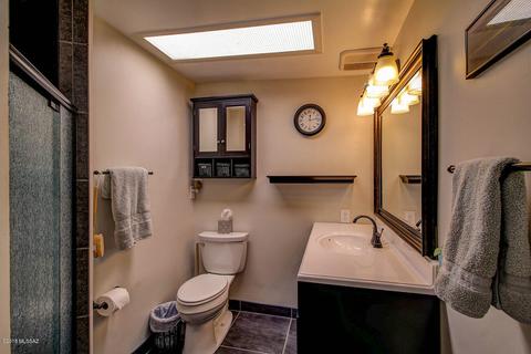 8231 E 3rd Pl, Tucson, AZ 85710 photo 7