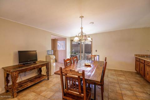 8231 E 3rd Pl, Tucson, AZ 85710 photo 18