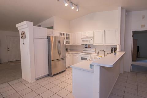 7953 S Teaberry Ave, Tucson, AZ 85747 photo 5