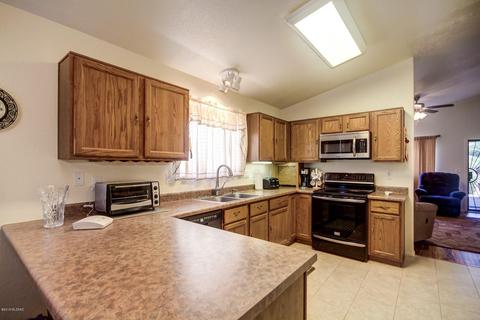 9407 E Lochnay Ln, Tucson, AZ 85747 photo 8