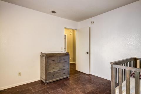 2590 E Cambridge Ring Dr, Tucson, AZ 85706 photo 11