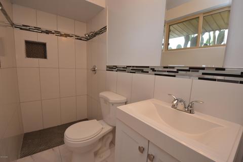 7411 E Montecito Dr, Tucson, AZ 85710 photo 13