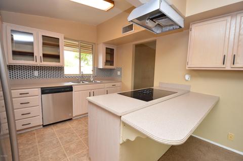7411 E Montecito Dr, Tucson, AZ 85710 photo 5