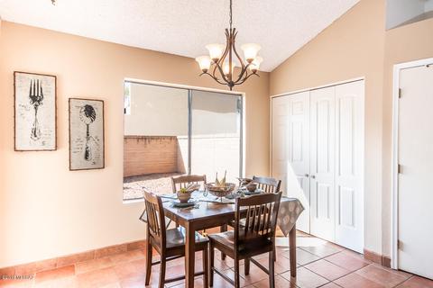 7510 E Harbor Dr, Tucson, AZ 85715 photo 4
