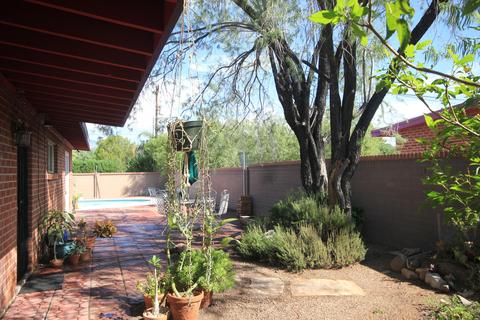 5405 E 3rd St, Tucson, AZ 85711 photo 7