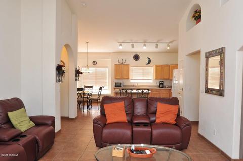 8868 E Marci Lynne Way, Tucson, AZ 85747 photo 7