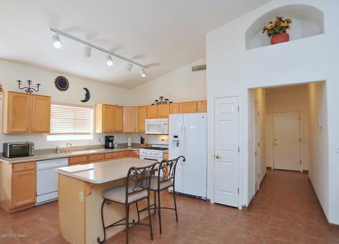 8868 E Marci Lynne Way, Tucson, AZ 85747 photo 10