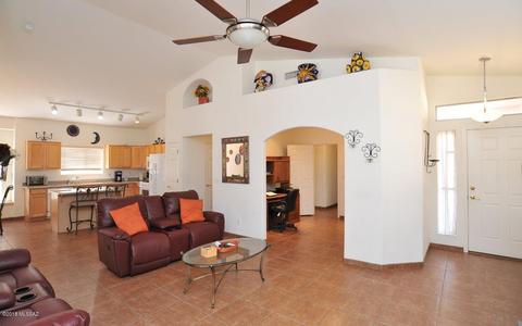 8868 E Marci Lynne Way, Tucson, AZ 85747 photo 3