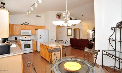 8868 E Marci Lynne Way, Tucson, AZ 85747 photo 16