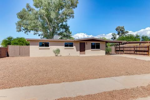 8525 E Ruby Dr, Tucson, AZ 85730 photo 1