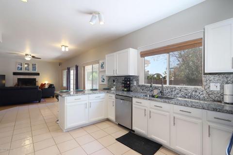 9031 N Eaglestone Loop NW, Tucson, AZ 85742 photo 16