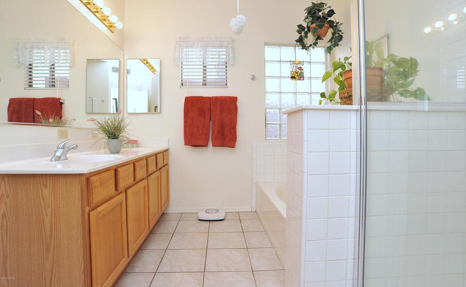  10207 E Calle Pueblo Estrella, Tucson, AZ 85747 photo 25