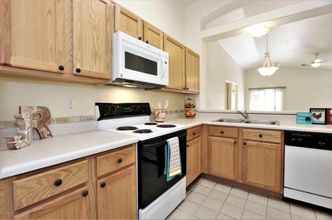 7717 S Precious Opal Dr, Tucson, AZ 85747 photo 6