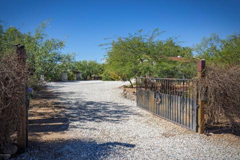3032 E Cardenas Dr, Vail, AZ 85641 photo 1