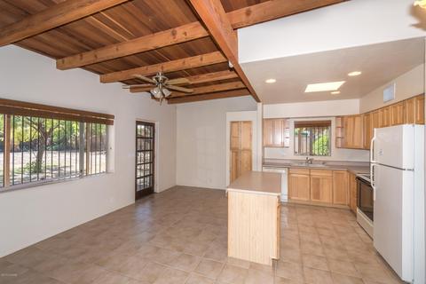 1122 E Seneca St, Tucson, AZ 85719 photo 9