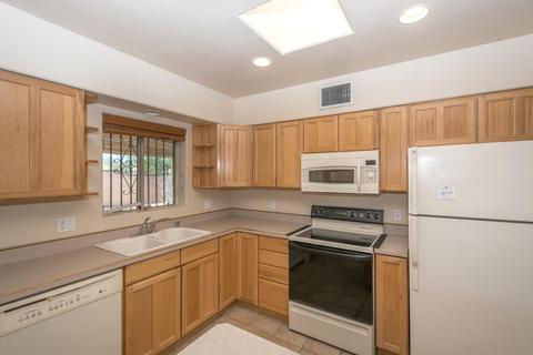 1122 E Seneca St, Tucson, AZ 85719 photo 2