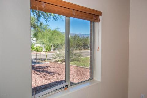 1122 E Seneca St, Tucson, AZ 85719 photo 17