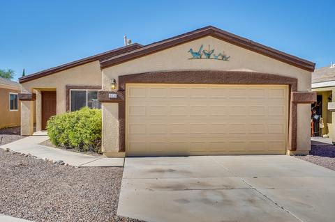 9476 E Bench Mark Loop, Tucson, AZ 85747 photo 2