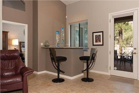 7085 E Chipmunk Ct, Tucson, AZ 85750 photo 6