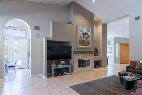 7085 E Chipmunk Ct, Tucson, AZ 85750 photo 4