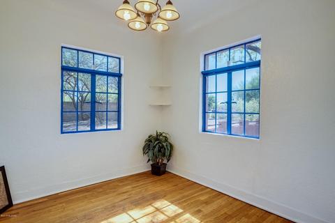 1823 E 10th St, Tucson, AZ 85719 photo 8
