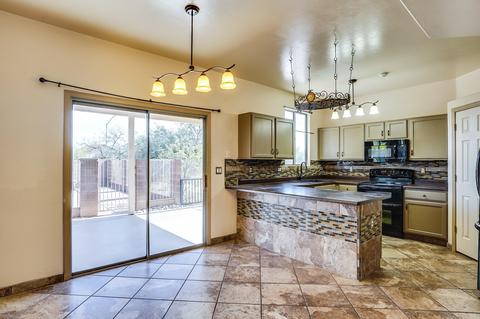 8849 E Meadow Spring Pl, Tucson, AZ 85747 photo 9