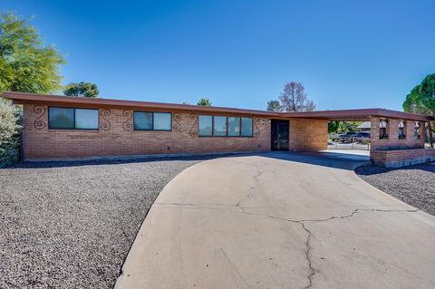 7448 E Random Ridge Dr, Tucson, AZ 85710 photo 1
