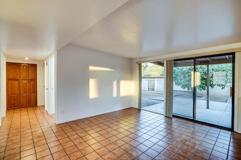 7448 E Random Ridge Dr, Tucson, AZ 85710 photo 11
