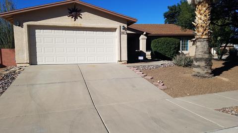 9671 E Bennett Dr, Tucson, AZ 85747 photo 1