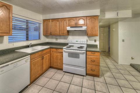 8001 E 2nd St, Tucson, AZ 85710 photo 4