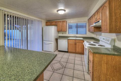 8001 E 2nd St, Tucson, AZ 85710 photo 3