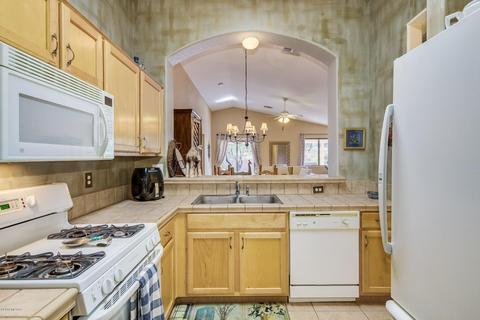8160 E Snakeroot Dr, Tucson, AZ 85710 photo 7