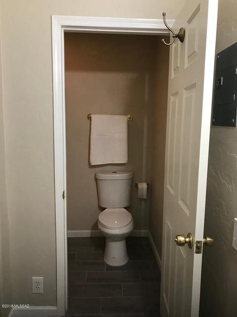 5962 E 24th St, Tucson, AZ 85711 photo 15