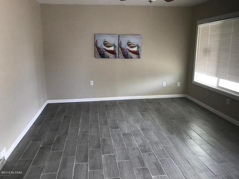 5962 E 24th St, Tucson, AZ 85711 photo 3