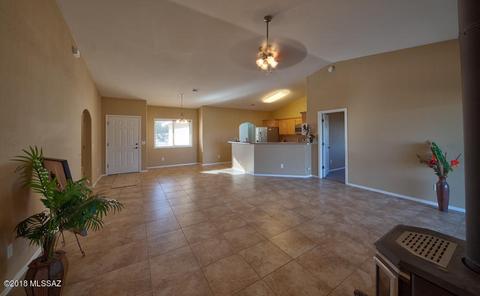 9287 S Springtail Dr, Hereford, AZ 85615 photo 3